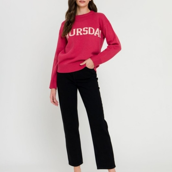 Wednesday/Tuesday Motif Sweater - Picture 10 of 11